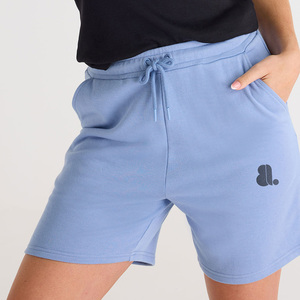 Shorts pour femmes en polyester respirant, taille élastique, coupe décontractée, poches, cordon de serrage, bleu clair - Product Image 5