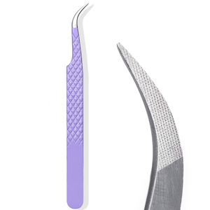 Pince à épiler à pointe en fibre pour extensions de cils volume/isolation avec pince personnalisée à 90 degrés en acier inoxydable - Product Image 1