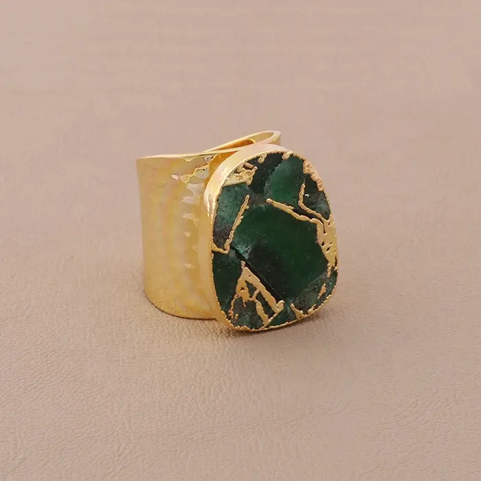 निचले स्तर के गहरे हरे रंग mohave फ़िरोज़ा रत्न की अंगूठी सोने electroplated गहने कॉपर मरकत समायोज्य के छल्ले शादी के आभूषण