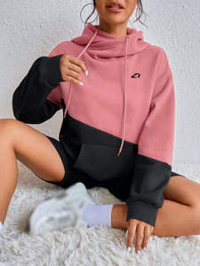 Wholesale Women's Pink Black Color <b>Block</b> Crossover Neck Hoodies Heavy Cotton Fleece Relaxed Fit Pullover Custom Logo Supplier - Product Image 5
