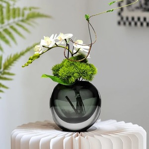 Jarrón Redondo de Vidrio Gris Humo, Decoración Minimalista para Mesa, para Arreglos de Orquídeas - Product Image 5