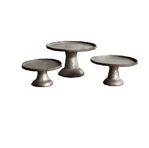 Plateau de service à gâteaux en métal galvanisé à 2 niveaux style ferme, présentoir à cupcakes et desserts en fer avec poignée pour cuisine et événements - Product Image 3