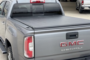 GMC Canyon Denari 4WD PREMIUM Seminuevo 2021-2022 - Product Image 5