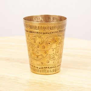 Vaso de Latón Hecho a Mano de Primera Calidad, con Patrón Étnico Grabado, Estilo Vintage, para Decoración del Hogar, Cocina, o como Regalo - Product Image 1