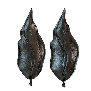 Bol à fruits secs et à collations pour mariage et fête en aluminium métallique fait à la main Ensemble de 2 avec finition nickel noir - Product Image 1