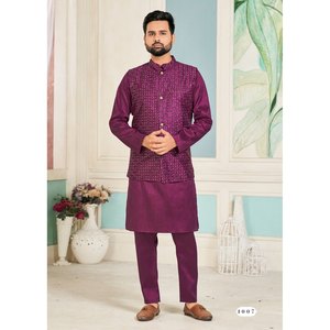 ATRACTIVA SECUENCIA DE BORDADO DE SECUENCIA TRABAJO HOMBRE KURTA PANT CON KOTI WINE - Product Image 1