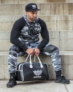 Sweat-shirt à capuche - Product Image 1