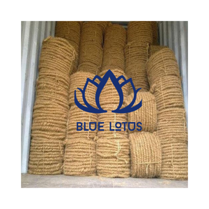 Corde en fibre de coco pure de qualité supérieure, marque BLUE LOTUS FARM, origine Ben Tre Vietnam, pour usage professionnel, outil de décoration artistique - Product Image 1