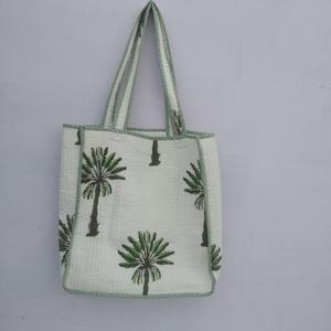 Bolso Tote de Algodón Acolchado Floral Hecho a Mano, Estilo Boho Indio, Abierto, para Verano y Otoño, Reutilizable, para Compras Diarias y Mercado - Product Image 3