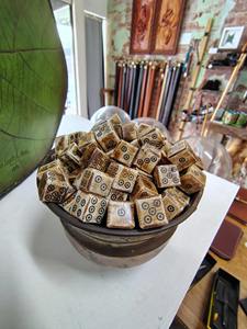 Dés à dés multi-faces en os de taille standard pour jeux de table Dungeons and Dragons – Fourniture de jeu en gros - Product Image 2