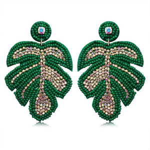 Pendientes colgantes bordados con lentejuelas navideñas para Navidad de blossom craft india - Product Image 6