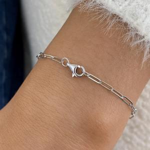 กำไลข้อมือเพชรทรงมรกตแบบมินิมอล 14K ทองคำ ประดับเพชร 1 กะรัต ดีไซน์แบบคลิปหนีบกระดาษ เครื่องประดับชั้นดี ของขวัญวันเกิดสำหรับผู้หญิง - Product Image 6