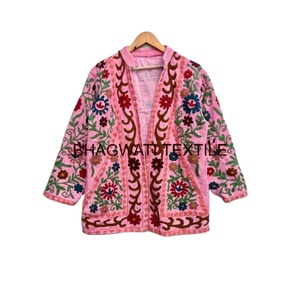Veste Suzani faite à la main Style Boho Hippie pardessus indien coton hiver unisexe veste manteau main broderie florale veste bord brut - Product Image 1