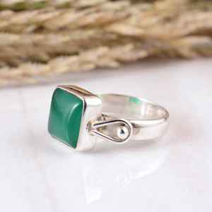 Handmade 925 Sterling Silver Green Onyx Bezel Set Adjustable <b>Split</b>-Shank Boho <b>Ring</b> for Unisex Wedding & Party - Product Image 3