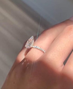 925 Silver 1.5CT Pear Cut D VVS Moissanite Engagement <b>Ring</b> Elegant Solitaire Bridal <b>Ring</b> Jewelry - Product Image 6
