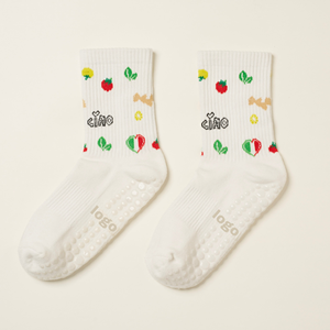 Chaussettes courtes personnalisées avec logo pour enfants, semelle antidérapante, coton blanc, style décontracté printemps - Product Image 1