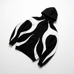 Sudadera con Capucha Black Flame Panel Hoodie con Aplique de Llama Blanca Intensa, Bolsillo Canguro |   Ropa Urbana Premium OEM / Marca Privada - Product Image 1