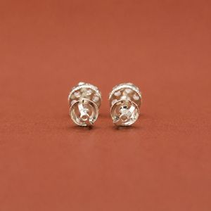 ต่างหูมอสซาไนต์ทรงกลุ่มดอกไม้ S925 ดีไซน์ทรงกลมแบบบริลเลียนท์ - Product Image 5