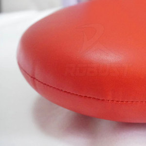 แผ่นรองเตะเทควันโดแบบมืออาชีพ หนังวัว ระบายอากาศได้ดี สวมใส่สบาย ปรับแต่งได้สำหรับการฝึกซ้อม ทนทาน - Product Image 5