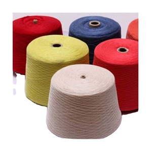 Alta calidad 65% poliéster/35% algodón peinado NE 30s/1 hilo de algodón polivinílico suave y duradero para tejer y tejer listo para exportar - Product Image 3