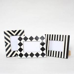 Marco de Fotos Moderno de Lujo Ecológico con Incrustaciones de Hueso, Tallado a Mano, Artesanía Natural, Decoración de Mesa con Tiras Blancas para Cuadros - Product Image 1