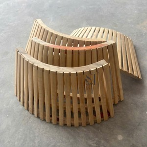 Collier de sapin de Noël en bambou naturel à lattes, cache-sapin en bois pour la décoration de la maison en fêtes, vente en gros - Product Image 4
