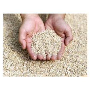 Harina de mazorca de maíz natural para alimentación de ganado, acondicionamiento del suelo y aplicaciones de relleno biodegradable - Product Image 1