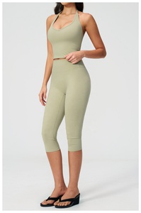 Seamless Olive Green 2 Piece Yoga Set Crew Neck <b>Crop</b> <b>Top</b> High Waist Knee Length Leggings Solid Color Stretch Fit - Product Image 3
