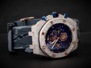 Reloj cronógrafo mecánico de lujo con incrustaciones de diamantes para hombre, con cristal de zafiro y correa de silicona, caja poligonal de 43 mm - Product Image 2
