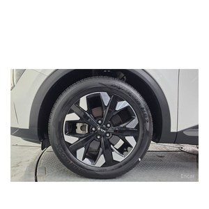 2022 for Kia Sportage 1.6 Turbo Gasoline 2WD with Leather Seats Rear Camera 61,634 km Left Steering - Product Image 5