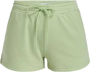 Pantalones cortos para mujer a juego con camisas de botones y sandalias, ideales para paseos por la ciudad y reuniones informales al aire libre. - Product Image 2