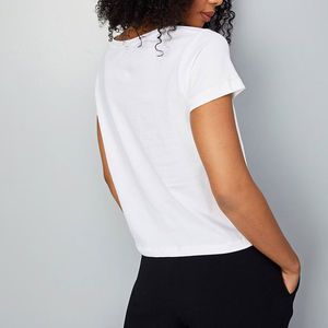 เสื้อยืดสตรีทแฟชั่น - Product Image 3