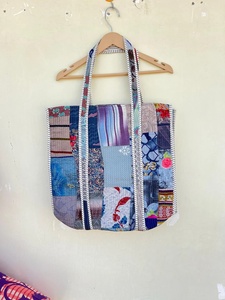 Acolchado Patchwork Tote Hombro Patch Bag Algodón Handprint Floral Eco Friendly Bolsa sostenible - Product Image 2