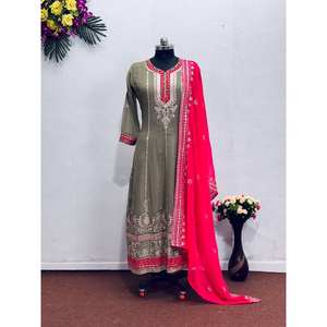 Belle robe de soirée Anarkali avec Dupatta fantaisie - Product Image 3