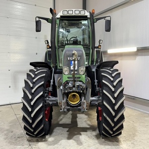 Fendt 718 à bas prix à vendre : machine agricole fiable avec des fonctionnalités avancées, une construction robuste et un excellent rapport qualité-prix. - Product Image 5