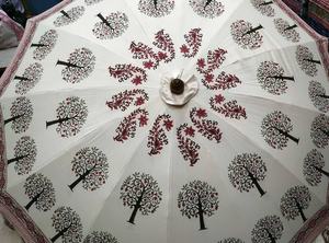 Sombrillas Decorativas Tradicionales Indias 100% Algodón Rajasthani, Lote de Parasoles con Bloques de Tela Hechos a Mano, Sombrilla para Coche/Playa, Decoración para Bodas, con Logotipo - Product Image 5