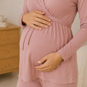 Conjunto de Pijama de Maternidad para Mujer, Manga Larga, Cuello en V, Cierre Cruzado, Color Sólido, Transpirable, Corte Holgado, Viscosa y Spandex - Product Image 4