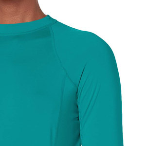 Équipement d'entraînement de combat de bonne qualité, rashguard personnalisé pour femmes, rashguard MMA à prix raisonnable pour la vente en ligne - Product Image 5