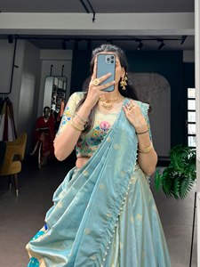 ชุดเลเฮนกาโชลีผ้าปักลายปาธานี ชิมเมอร์ ซารี สำหรับฤดูหนาว ยืดได้ เหมาะสำหรับงานปาร์ตี้ งานแต่งงาน ความยาวระดับข้อเท้า TENNECY - Product Image 5