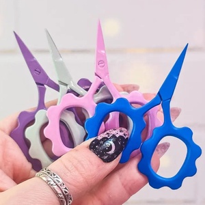 Petits ciseaux à broder 2.6, mini-ciseaux à fil pour fleurs, ciseaux de couture mignons, ciseaux à broder Sarah - Product Image 6