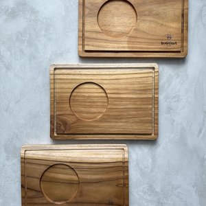 Plateau de rangement en bois, forme irrégulière, verni, design minimaliste, à un seul niveau, sculpté, pour la cuisine, plateau de service, rangement personnalisé - Product Image 2