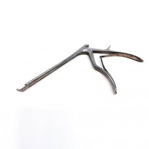 Poinçons Kerrison manuels en acier inoxydable de haute qualité, de qualité professionnelle, légers, pour la chirurgie neurochirurgicale et de la colonne vertébrale - Product Image 1