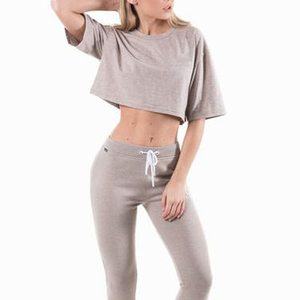 Camisetas de Hip Hop Extra Grandes para Mujer al por Mayor de Alta Calidad |   Camiseta Urbana de Cuello Redondo y Hombros Caídos 100% Algodón - Product Image 2
