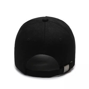 Casquette de baseball unisexe noire à 6 panneaux, couleur unie, style Dad Hat, non structurée, en sergé de coton, réglable, pour le sport et le quotidien - Product Image 3