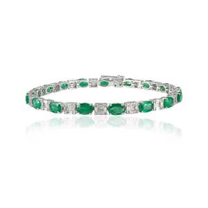 18K Gold Emerald and Diamond Fashion Tennis Bracelet - Product Image 4