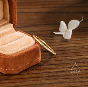 แหวนปูคริสตัลแบบผอมในแหวนเงินสเตอร์ลิงสีทองแหวนปูคริสตัลแหวนซ้อนแหวนนิรันดร์ - Product Image 4