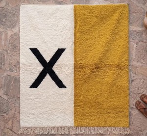 Tapis marocain haut de gamme moderne en laine, écologique, à boucles coupées, abstrait, épais, noué à la main, en latex naturel pour la maison - Product Image 1