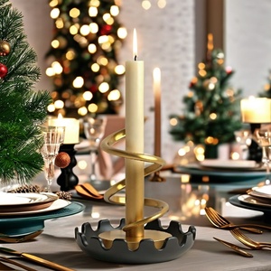 Candelero de hierro de diseño en espiral elegante personalizado, Metal farol de decoración del hogar y negro para chapado en oro, bodas, Navidad-WB INC - Product Image 4