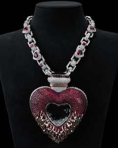 Collar con Colgante de Corazón de Lujo con Piedras de Moissanita, Plata 925 con Baño de Rodio, Colgantes Temáticos, Joyería de Regalo Unisex - Product Image 1