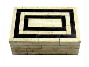 Modern Resin Handcrafted <b>Trinket</b> Jewellery <b>Box</b> Sleek Unique Look Elegant Storage Solution For Precious Items And Jewelry Pieces - Product Image 5